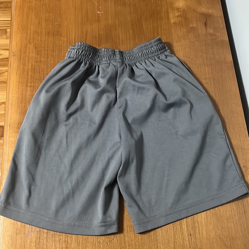 3/$5🌷 Boys size 5 Body Glove Shorts - Picture 5 of 5